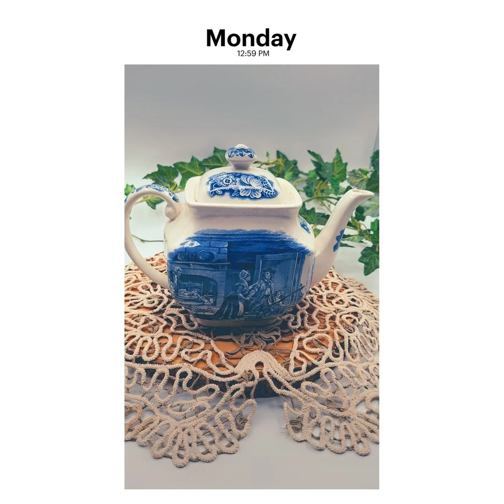 Liberty Blue Minute Men Teapot Historic Colonial Scenes Made in England Ceramic